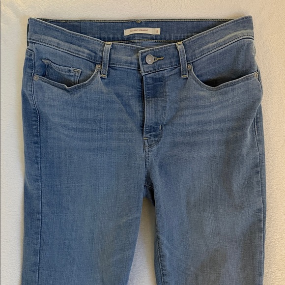 Levi’s Classic Straight Jeans Women’s Size 8 Light Wash - Picture 2 of 11